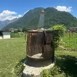 Lucky Luke's House Valtellina E Di Feriehus
